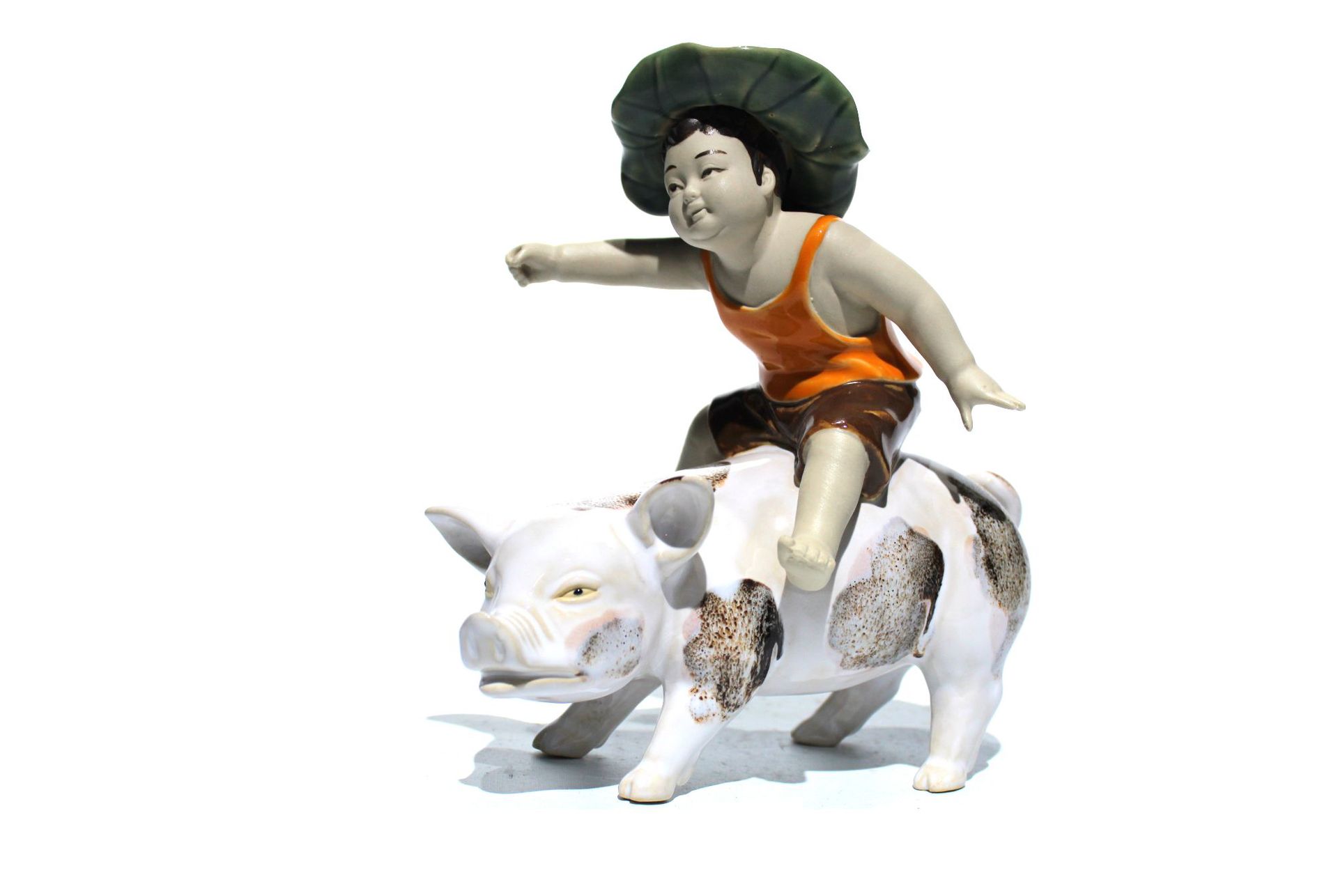 小将军骑猪小孩石湾陶瓷公仔盆景假山渔缸人物摆设厂家直销可代发