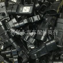 适用于汽车配件发动机进气歧管压力开关传感器28621490