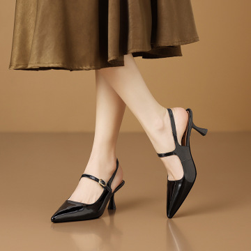 优雅气质女鞋夏季新款鞋子尖头细跟高跟鞋包头后空搭扣时装凉鞋女