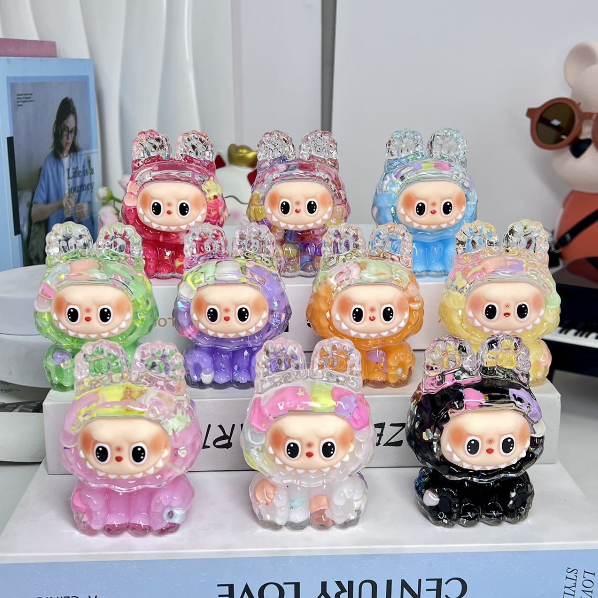 抖音爆款入油流沙布布盲盒创意精品公仔手办桌面摆件装饰品批发