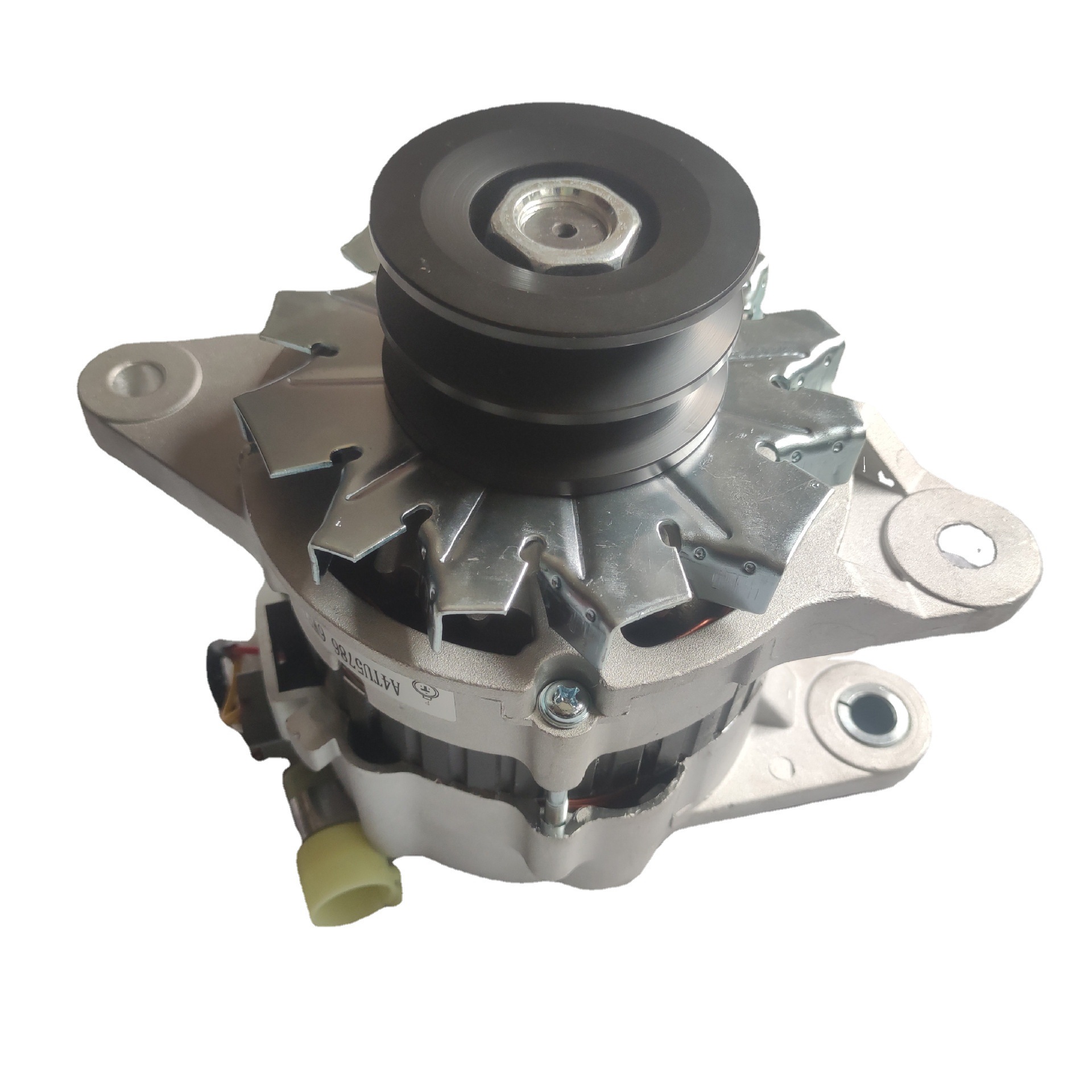 五十铃6wf1发动机交流发电机 欧三 2b82 24v 50a a4tu5786 isuzu