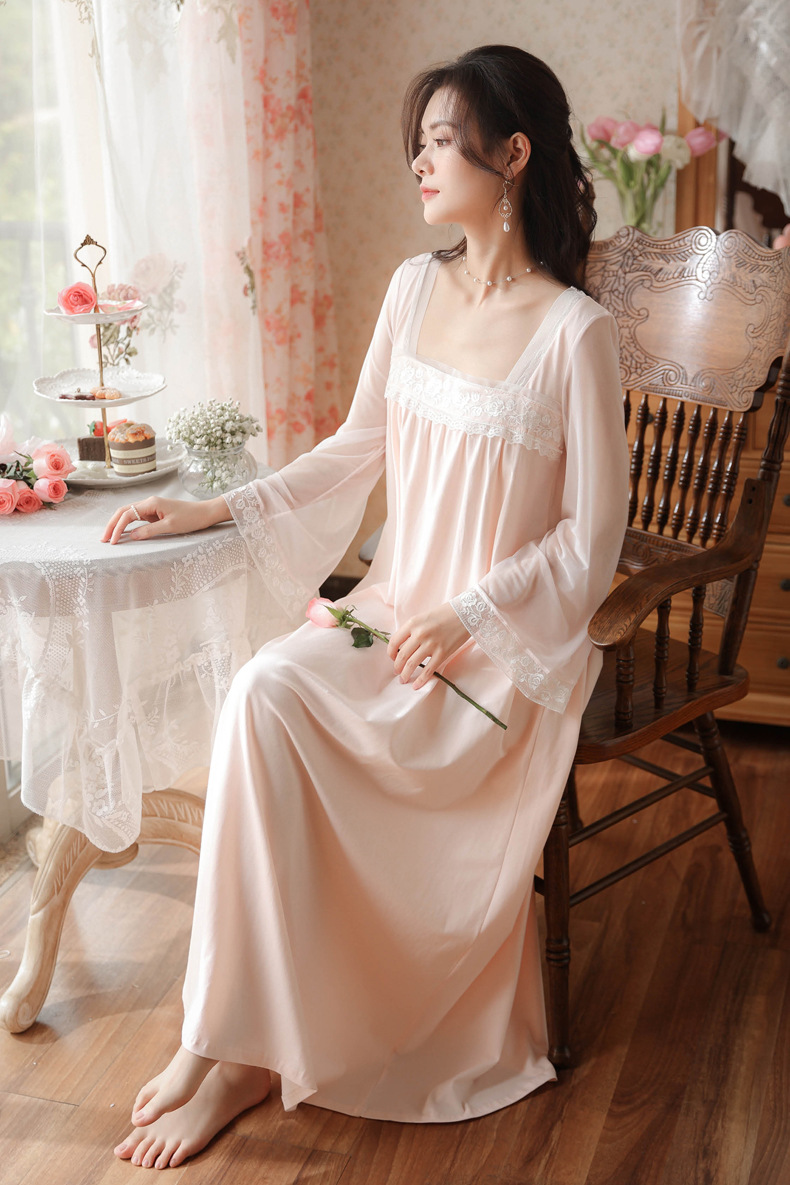 长袖棉睡裙女春复古宫廷风公主性感蕾丝方领长款睡衣外穿家居服秋