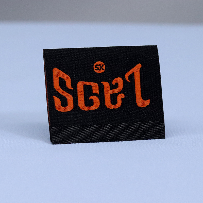 Apparel Woven Label Customized High-Density Two-Color Folding Collar Lable Main Label Mark Customized Logo Cloth Label