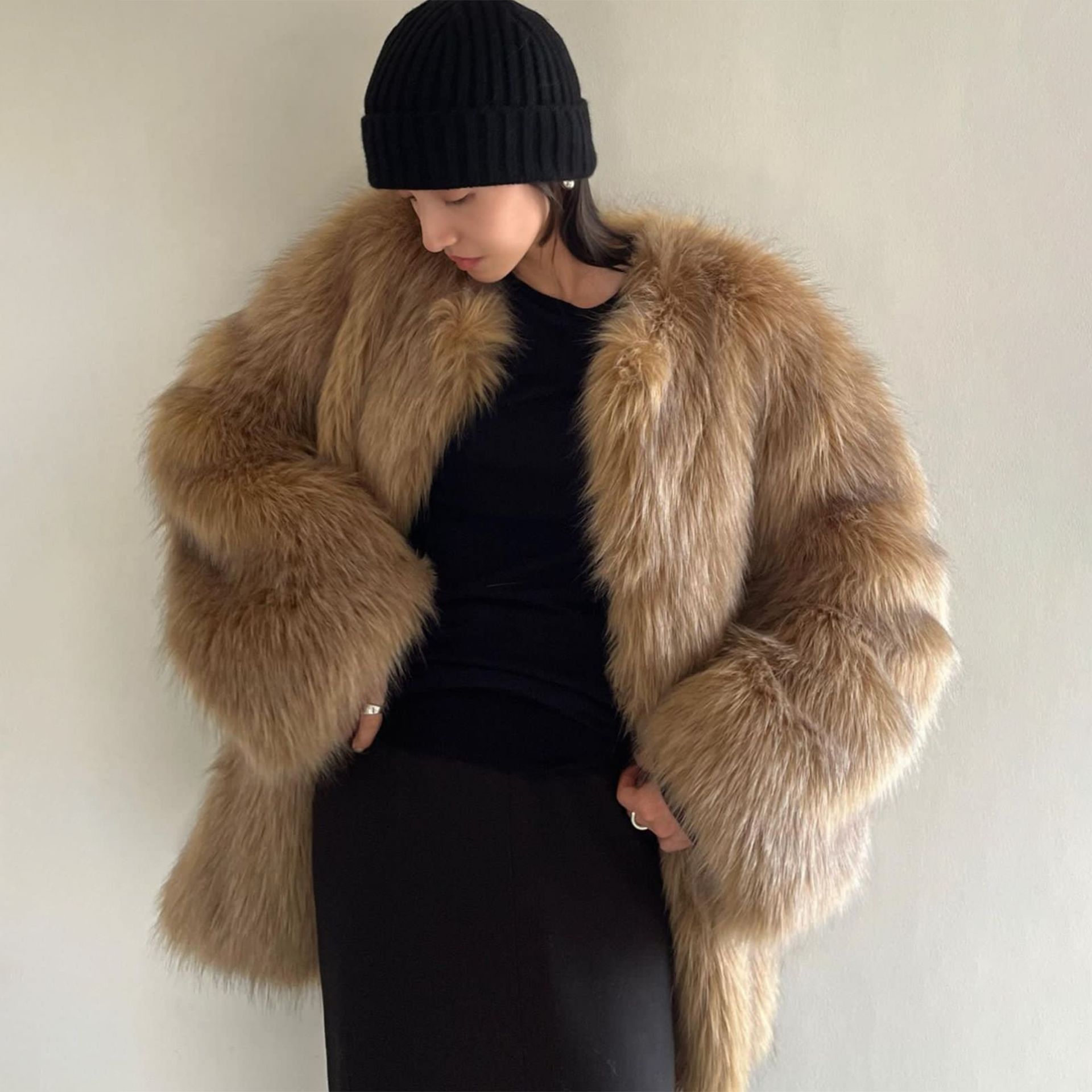 松本惠奈~皮毛一体外套23秋冬新款气质优雅名媛风保暖狐狸毛外套