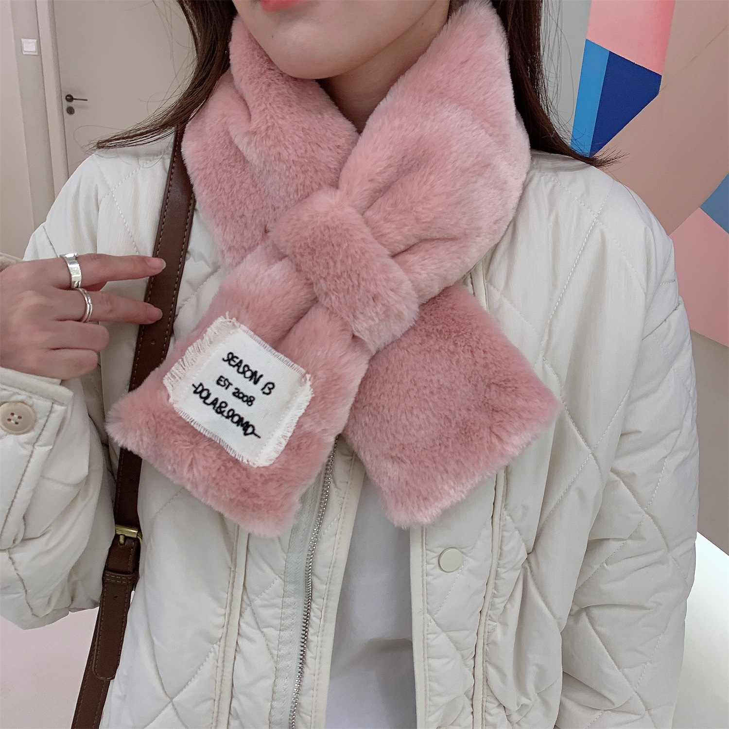 Autumn and Winter New Soft All-Match Furry Scarf Fashionable Korean Style Ins Style Plush Girl Cross Scarf