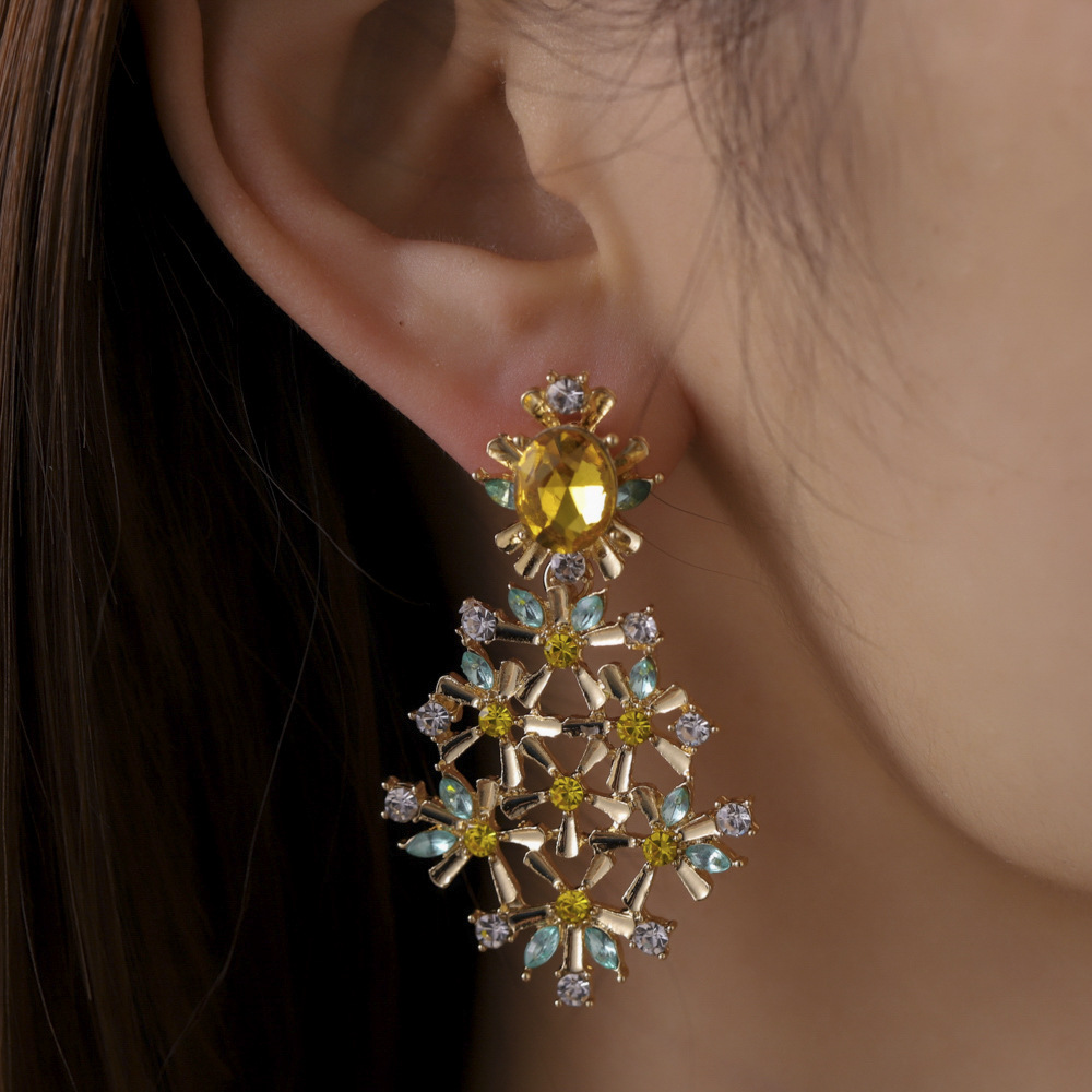 不对称耳饰小众设计感温柔耳坠2021年新款潮流苏耳环女2022年新款潮