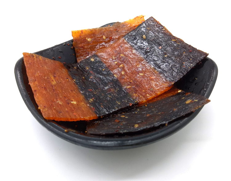 f周小玲双色豆腐辣条20g*60袋包邮日本豆腐辣片80后童年怀旧零食