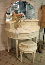 IL法式卧室实木雕花梳妆台组合  美式复古做旧半圆形公主化妆桌组