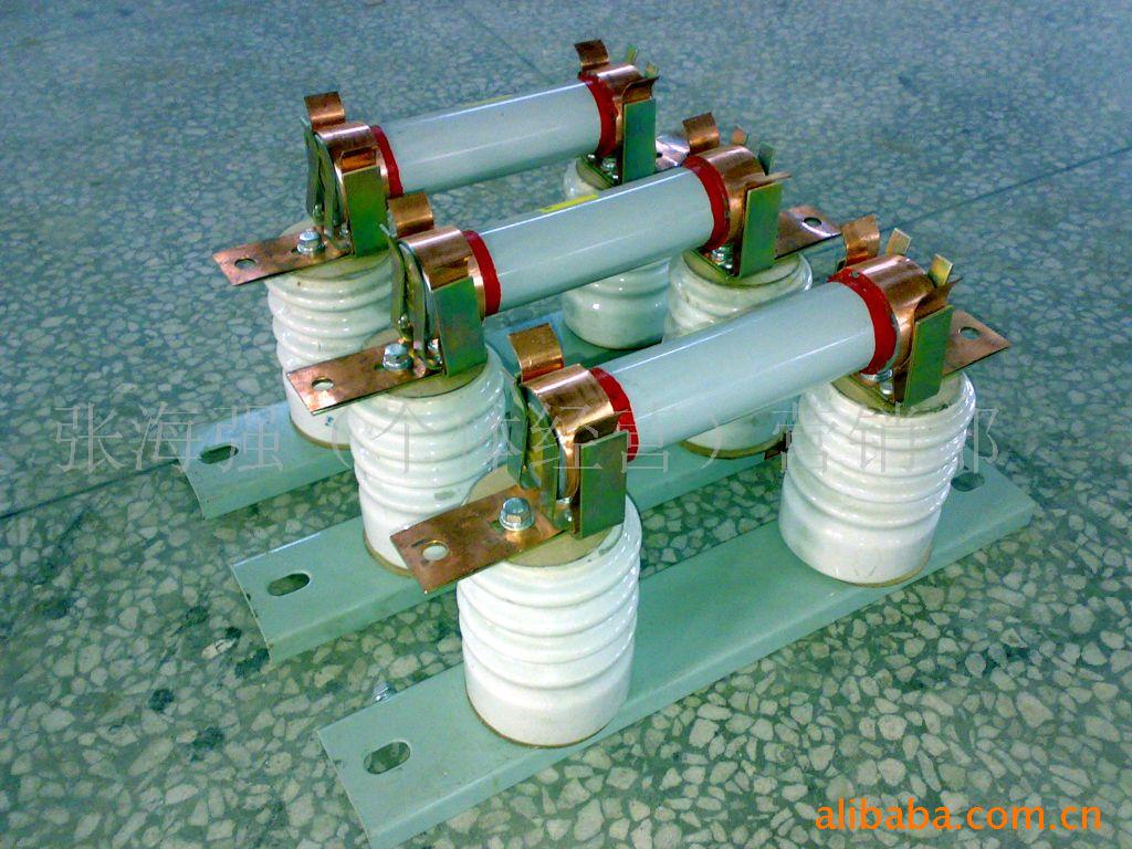 供应rn2熔断器 亚丰高压限流熔断器 熔断器价格 熔断器价格 正品