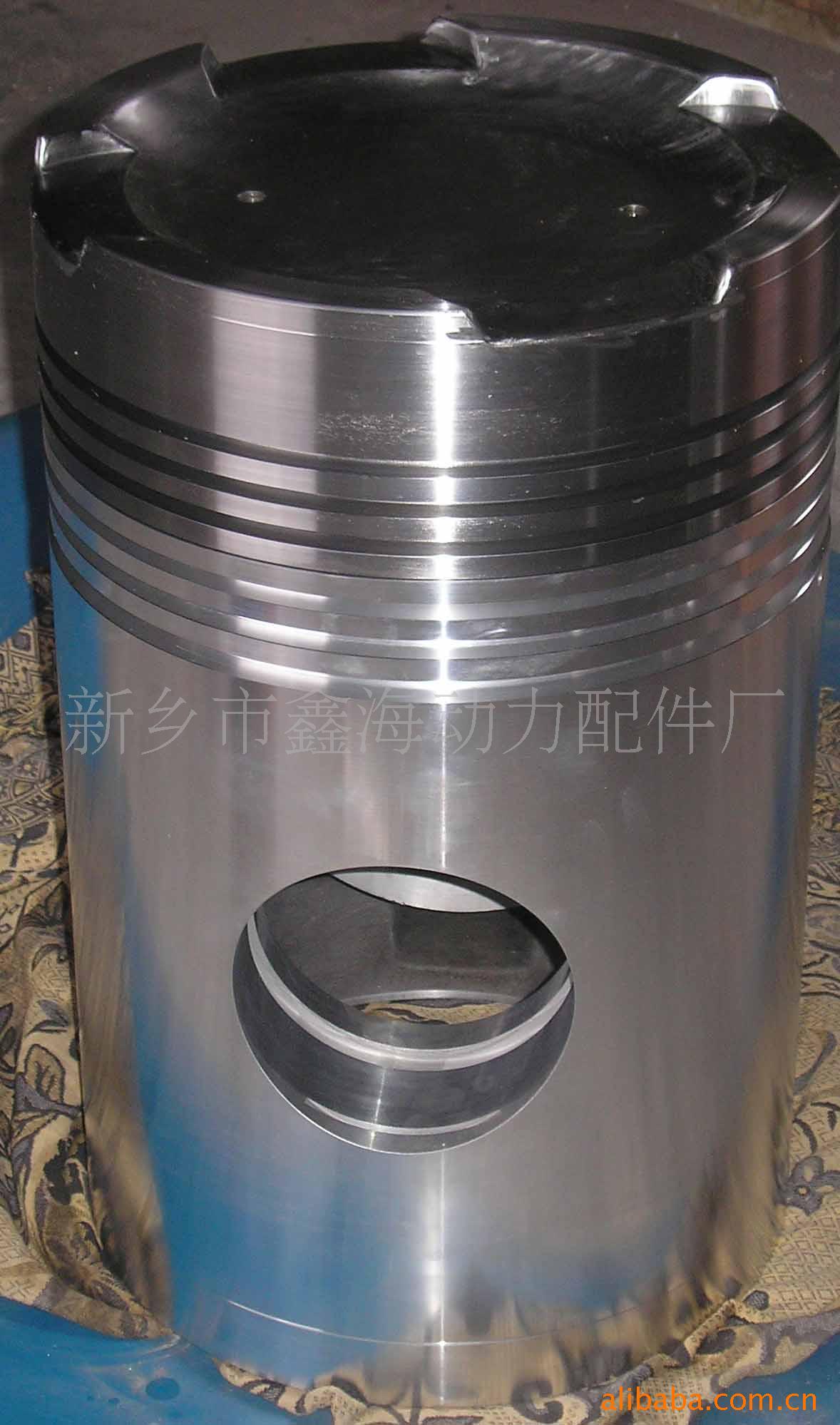 柴油机活塞压缩机活塞活塞船用活塞柴油机船用活塞