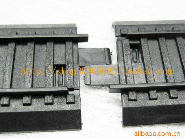 Модель поезда Средний набор поезд 4 средних внутренних железнодорожных двигателя внутреннего сгорания установили электрический игрушка трек поезд модель комплект OTHER