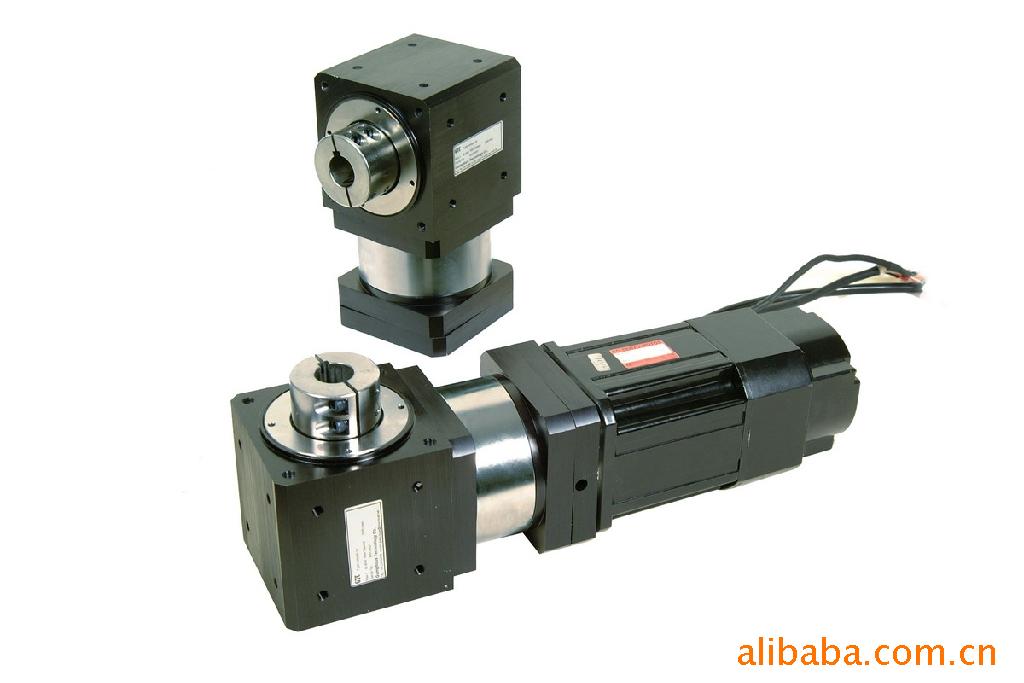 cst伺服齿轮箱 90度转角精密齿轮箱