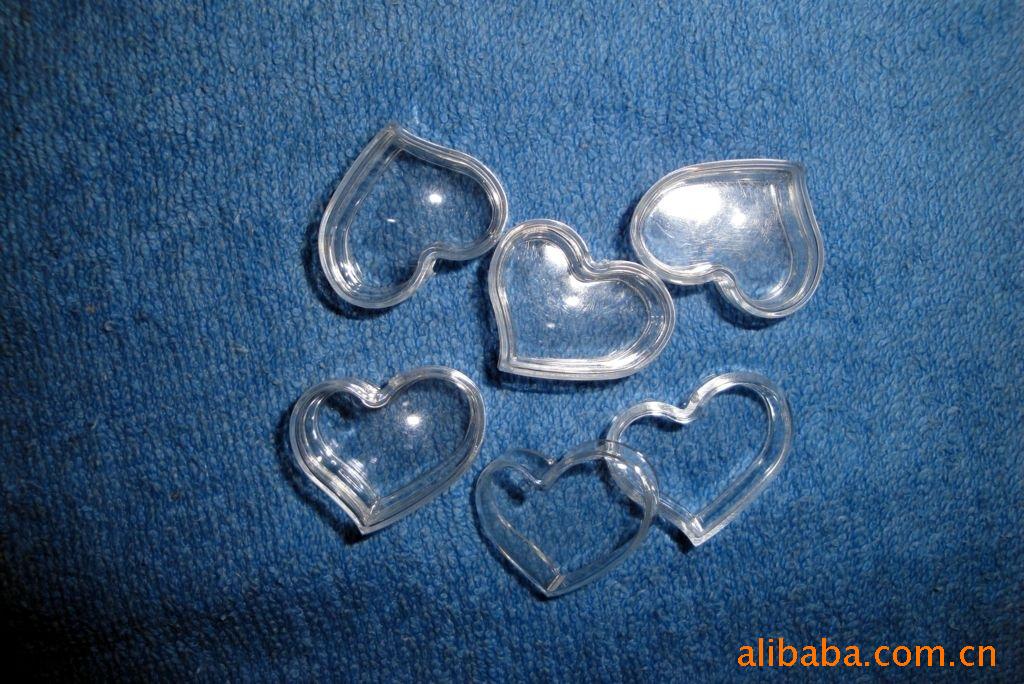 塑料瓶心形图片