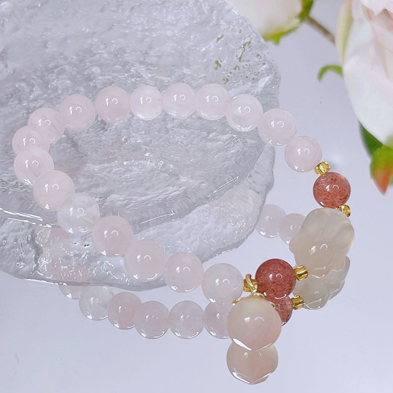 New Pink Crystal Bracelet Female Cute Chalcedony Lying Bunny Natural Yanyuan Agate Peach Strawberry Quartz Beaded Bracelet Hand