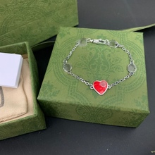 法国直邮代购gucci/古驰 gg字母雕刻复古链条蓝色小熊吊坠手链