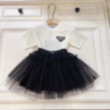 2023新品女童套装儿童套装纯棉白色圆领T恤配黑色半裙