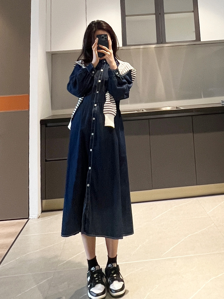 MATERNITY WEAR AUTUMN NEW CASUAL LOOSE BLACK AND WHITE STRIPED TRAVEL DENIM STYLE MATERNITY WEAR FASHION HOT MOM TREND JUMPSUIT