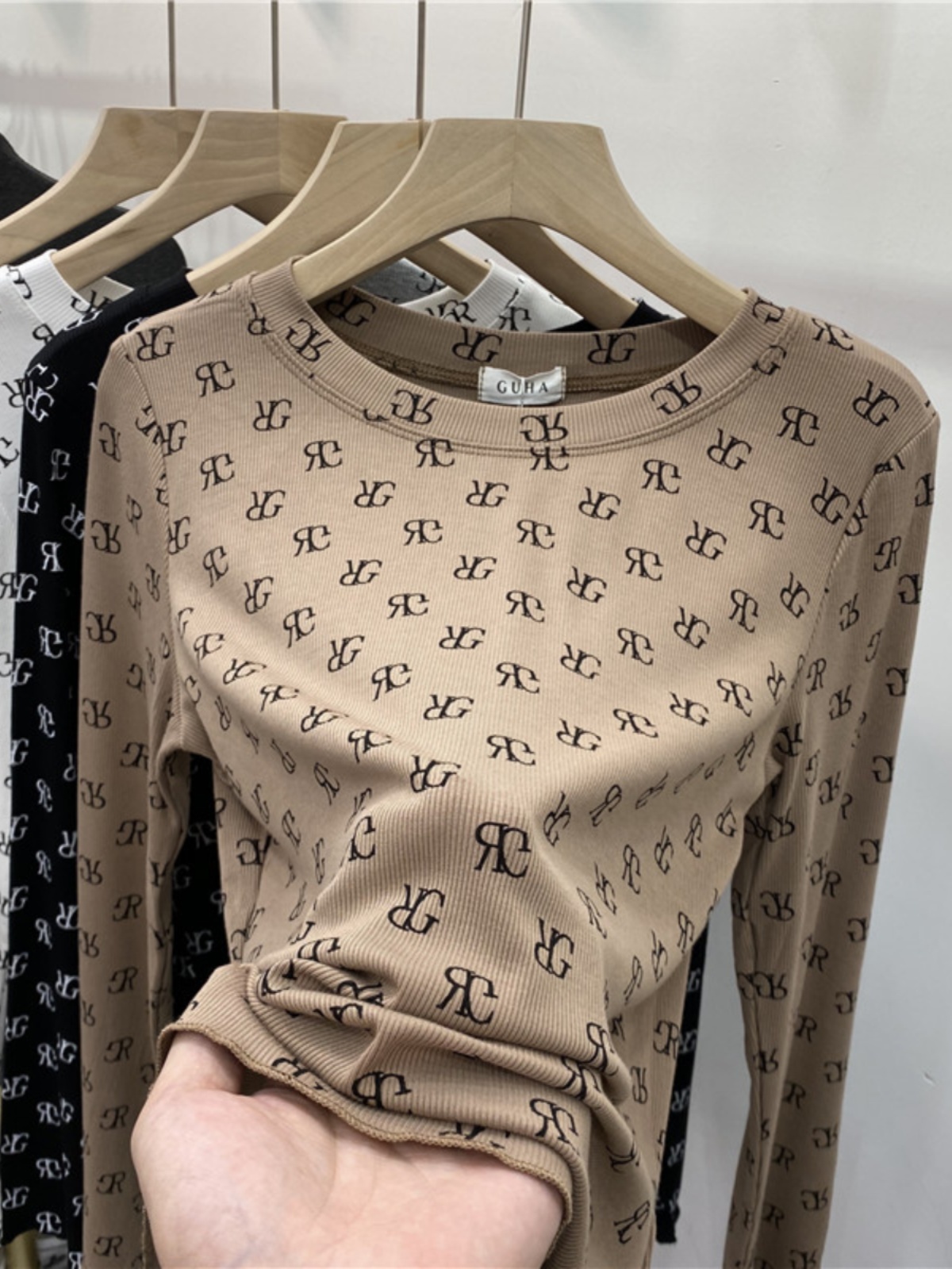 FOREIGN TRADE ORIGINAL ORDER WITHDRAWAL TAIL GOODS EUROPEAN GOODS SPRING AND AUTUMN KOREAN VERSION NET RED LETTER PRINT HONG KONG STYLE LONG SLEEVE T-SHIRT WOMENS UNDERSHIRT