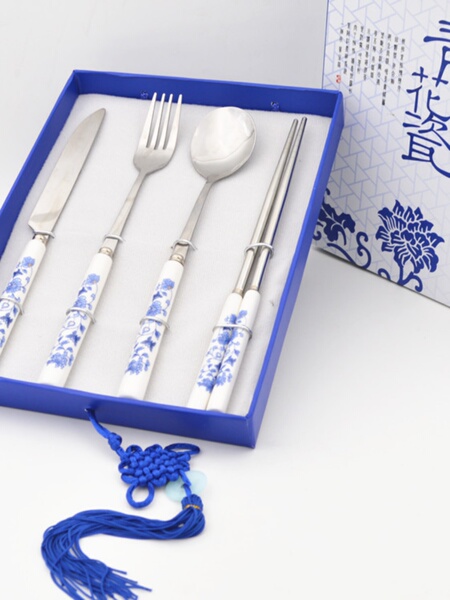 青花瓷餐具刀叉勺筷子套装特色中国风礼物出国送老外商务会议礼品