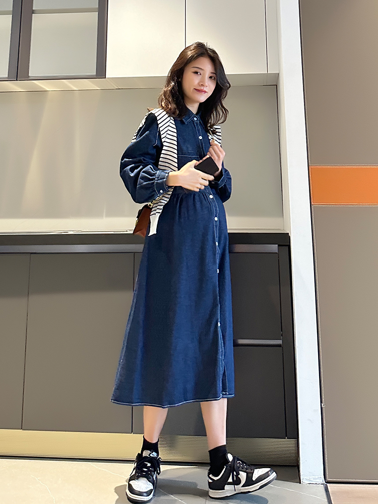 MATERNITY WEAR AUTUMN NEW CASUAL LOOSE BLACK AND WHITE STRIPED TRAVEL DENIM STYLE MATERNITY WEAR FASHION HOT MOM TREND JUMPSUIT
