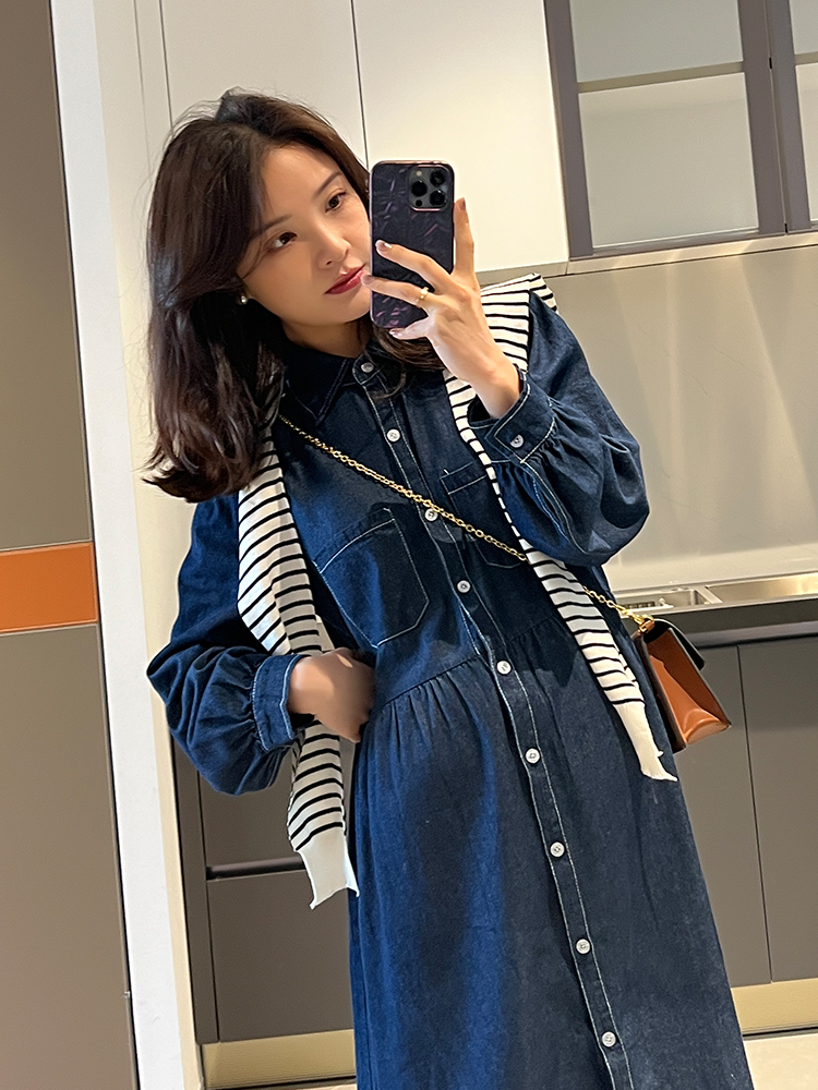 MATERNITY WEAR AUTUMN NEW CASUAL LOOSE BLACK AND WHITE STRIPED TRAVEL DENIM STYLE MATERNITY WEAR FASHION HOT MOM TREND JUMPSUIT