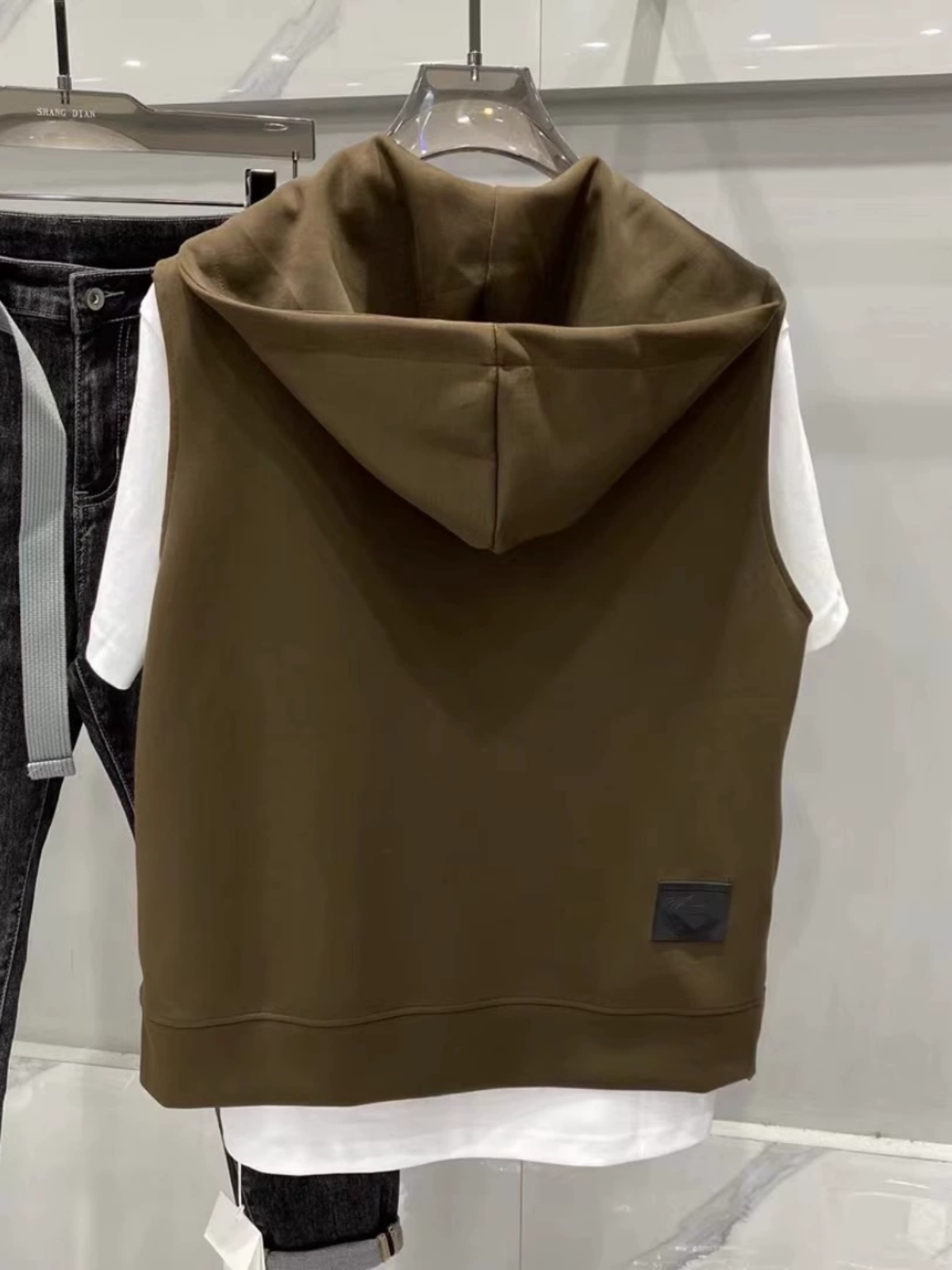 2023 AUTUMN NEW MENS SIMPLE AND VERSATILE SOLID COLOR SLEEVELESS HOODED VEST JACKET KOREAN VERSION LOOSE CASUAL TOP