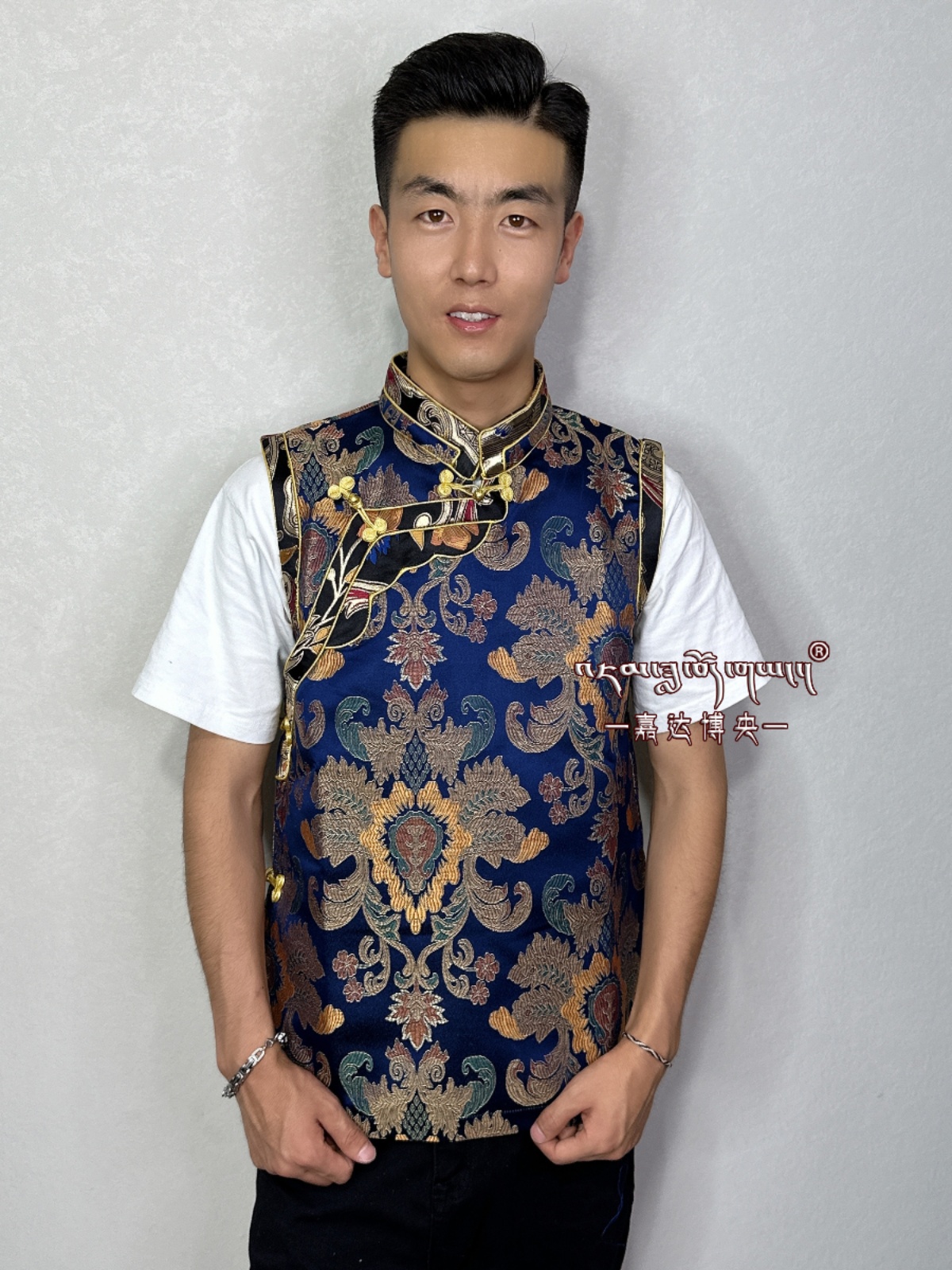 TIBETAN VEST FLORAL EDGING POPULAR TIBETAN JACKET SLEEVELESS LHASA CLOTHING KHAM AND HAN VERSATILE TIBETAN HORSE CLIP
