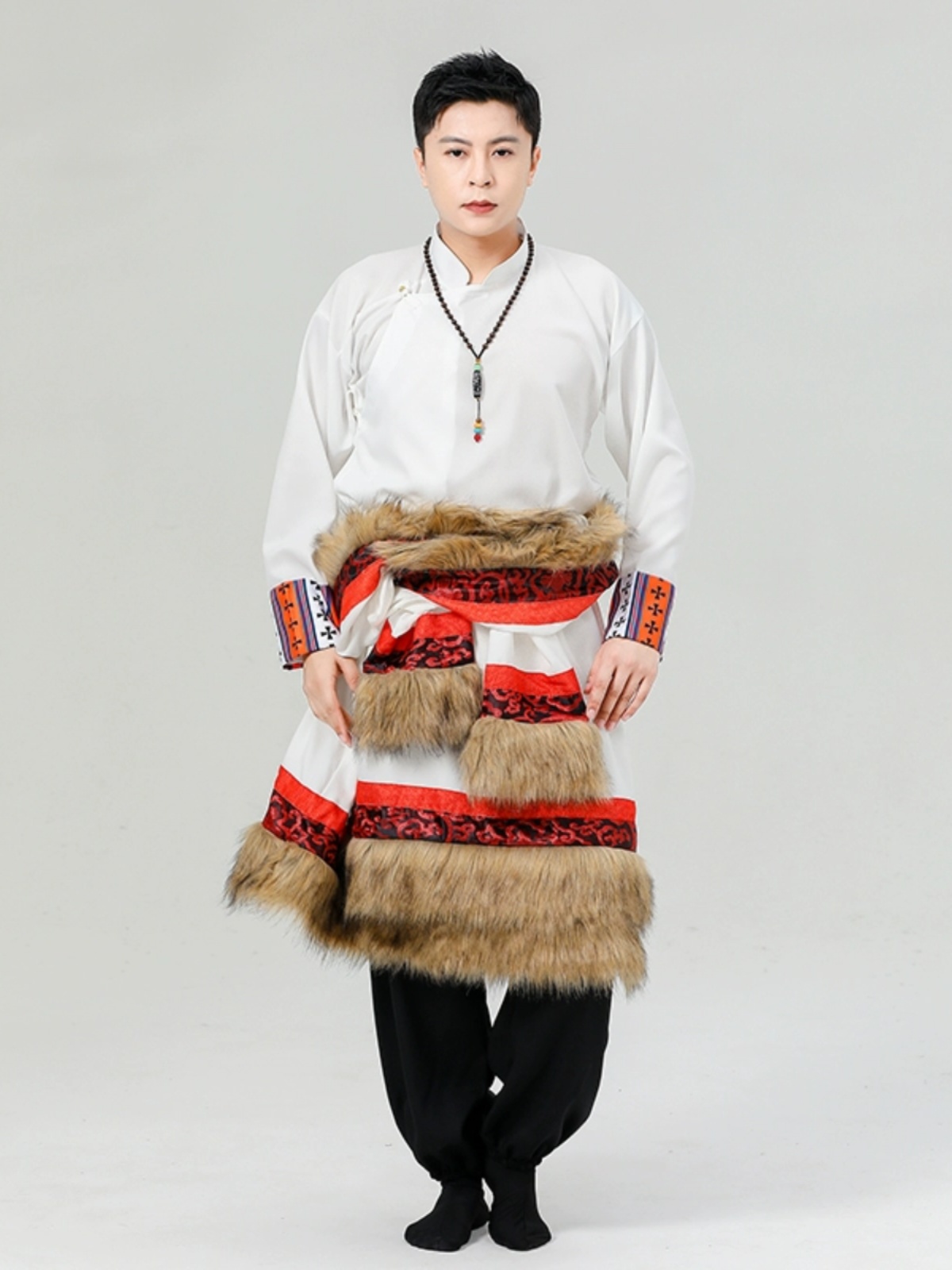 XIN KEYUES NEW TIBETAN DANCE COSTUMES MALE KANGBA TIBETAN ROBES POT VILLAGE PERFORMANCE COSTUMES TIBETAN TRAVEL PHOTOGRAPHY ETHNIC MINORITY STAGE