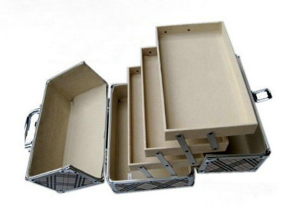 供应多种系列双开箱 美容工具箱 多层折叠式化妆箱 多功能铝箱