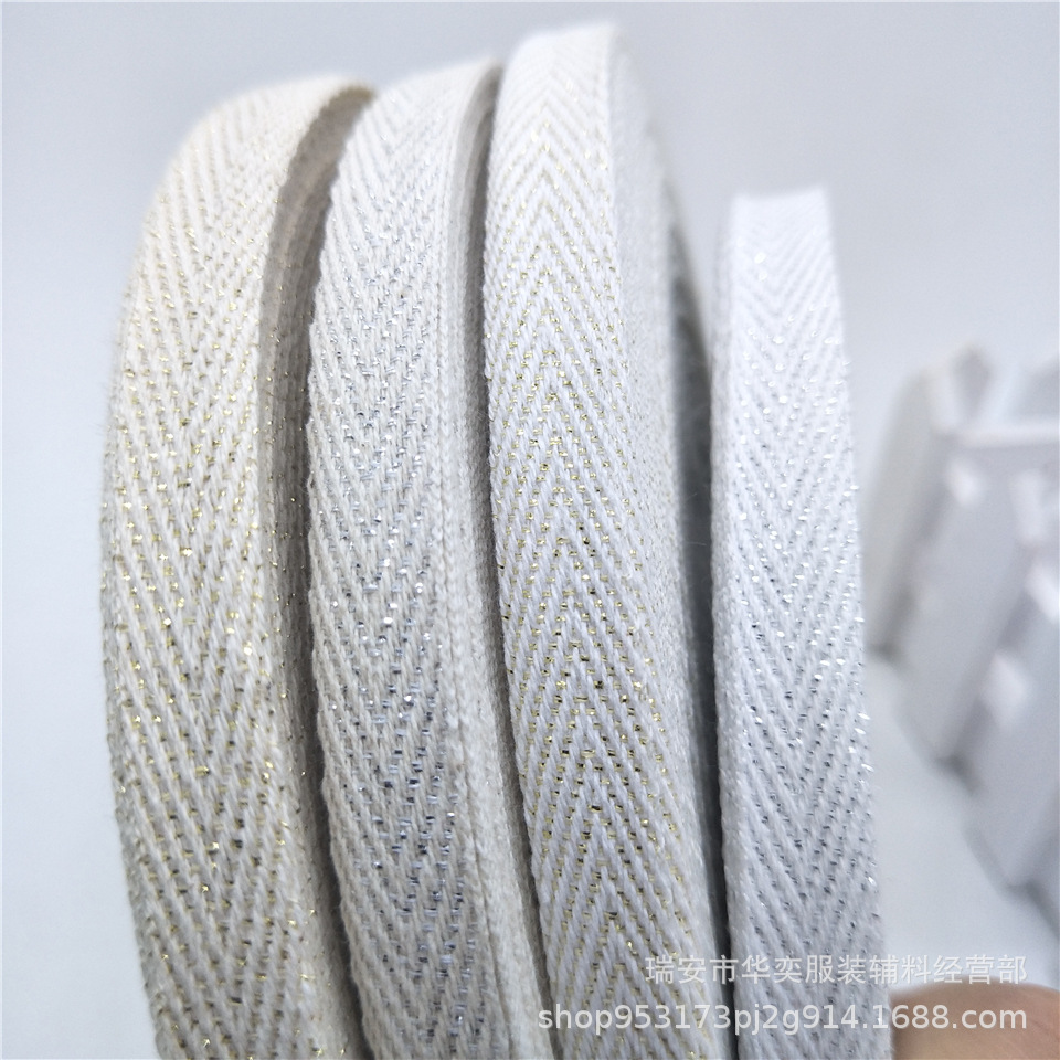 30万内7座SUV怎么选？四款主力车型实测对比，谁更懂家庭需求