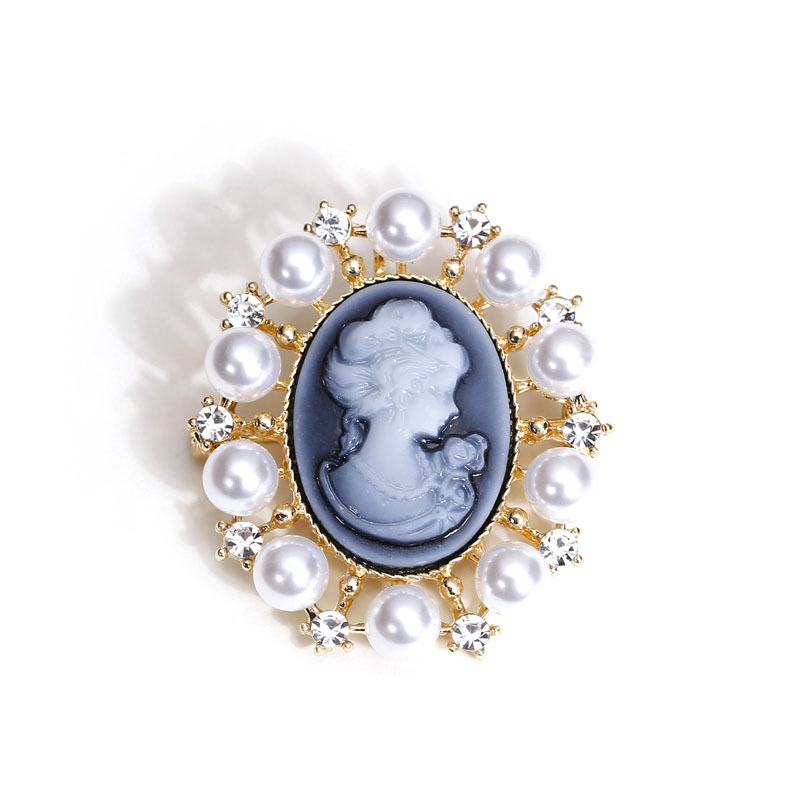 Victoria Embossed Beauty Head Pearl Brooch High-end Corsage Women's Coat Pin Cardigan Buckle Vintage Accessories