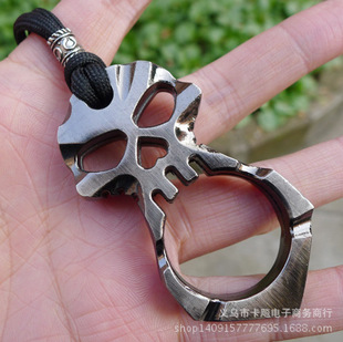 European and American popular cool stick key stick pen shaped stick anti wolf sharp weapon non telescopic Cuban rattan broken window escape stick