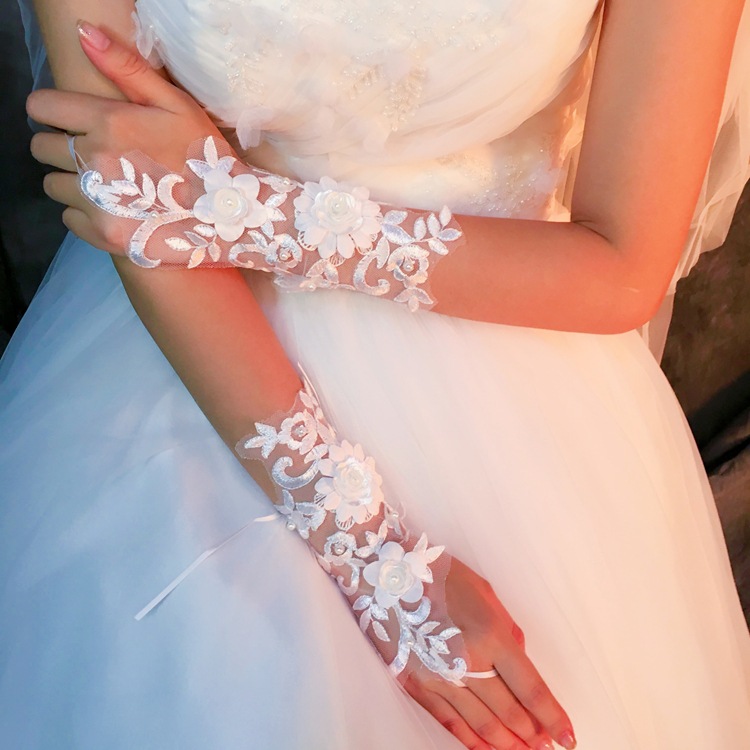 New bridal wedding dress gloves white handmade flower hook Pearl summer thin gloves