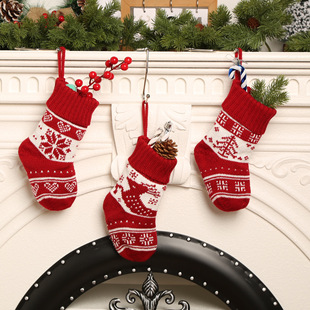 2025 New in stock Christmas Decorations Christmas Tree Snowflake Deer Pattern Knitted Christmas Socks Gift Bag