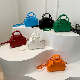 Niche Design All-match Shell Bag Women's 2024 New Elegant Handbag Simple Underarm Shoulder Crossbody Bag