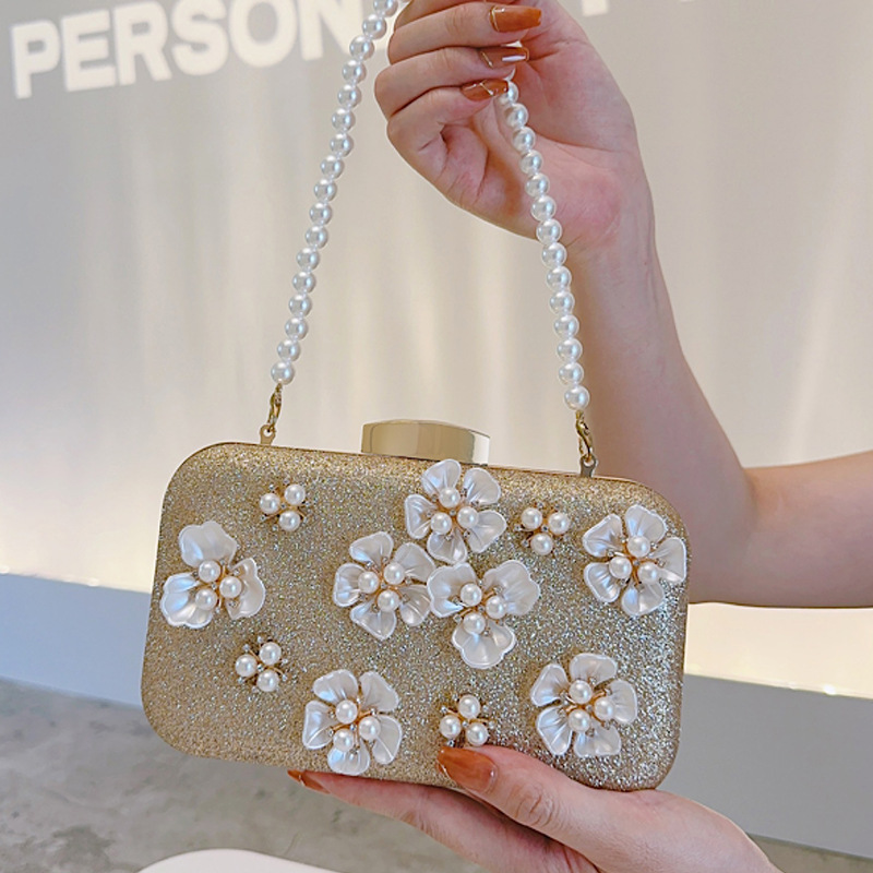 Pearl Flower Clutch Bag, Wedding Bridesmaid Bag, Sweet and Elegant Evening Bag, Women's Beaded Chain Bag