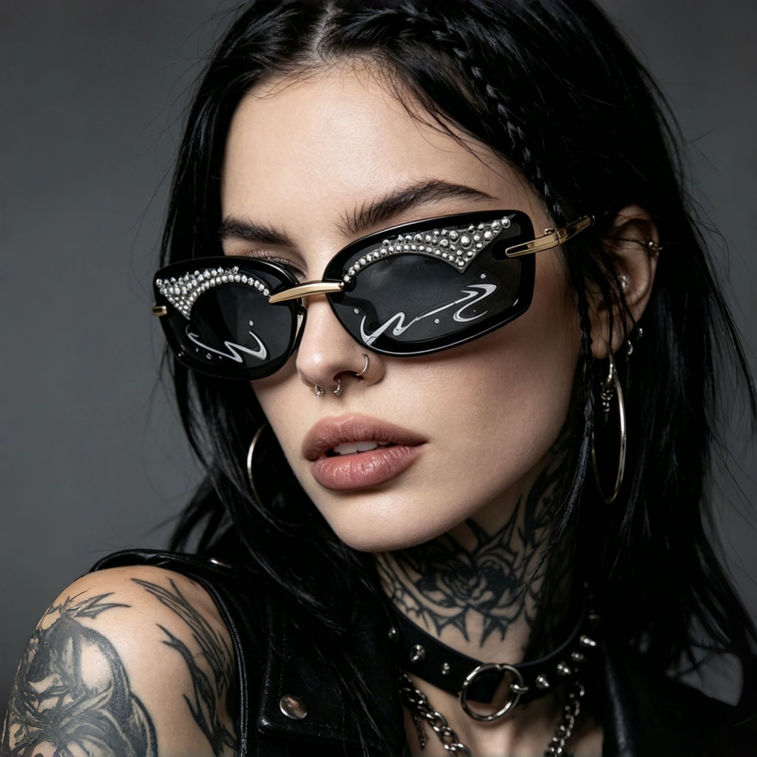 Dark flame pattern graffiti rhinestone sunglasses, niche high street gothic style, nightclub party cool sunglasses