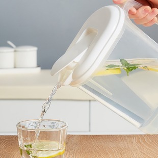 Plastic Cold Water Kettle Super Large Capacity Cold Water Kettle High Temperature Resistant Household Milk Tea Shop Measuring Cup with Lid for Commercial Use