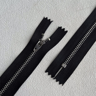 No.3 Metal Close-End Spring Top Zipper Jeans Casual Pants with Zipper Placket Pocket Bag Pants Zipper
