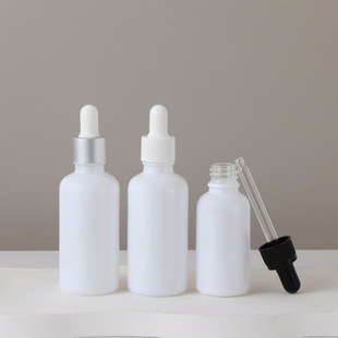 In stock skin care products dropper bottle essential oil bottle essence 15ml-50ml light-proof sub-packaging sample packaging glass bottle