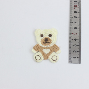 Cartoon bear cloth stickers children's fabric patch embroidered embroidered cute love hug bear clothing accessories stickers