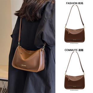 Autumn and Winter Brown Retro Shoulder Underarm Bag Women's 2025 New Crossbody Soft Leather Pillow Bag High-end Niche