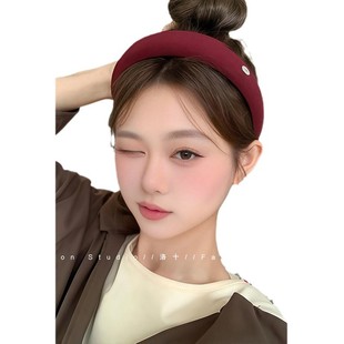 Autumn and Winter Christmas Red Hair Hoop Women's High Cranial Top Head Hoop 2024 New High-end Western Style Fashion Hair Card Headwear