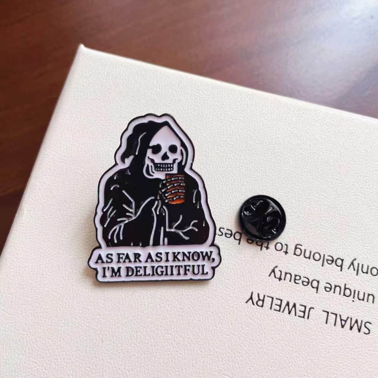 Cartoon Skull Drinking Tea Metal Brooch Versatile Personality Badge Cross-Border Creative Halloween Dark Style Bag Accessory