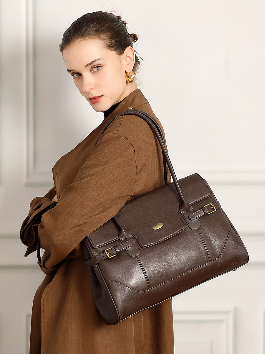 First-Layer Cowhide Large-Capacity Practical Tote Bag, Genuine Leather Commuter Retro Handbag, Fashionable Shoulder Underarm Tote Bag