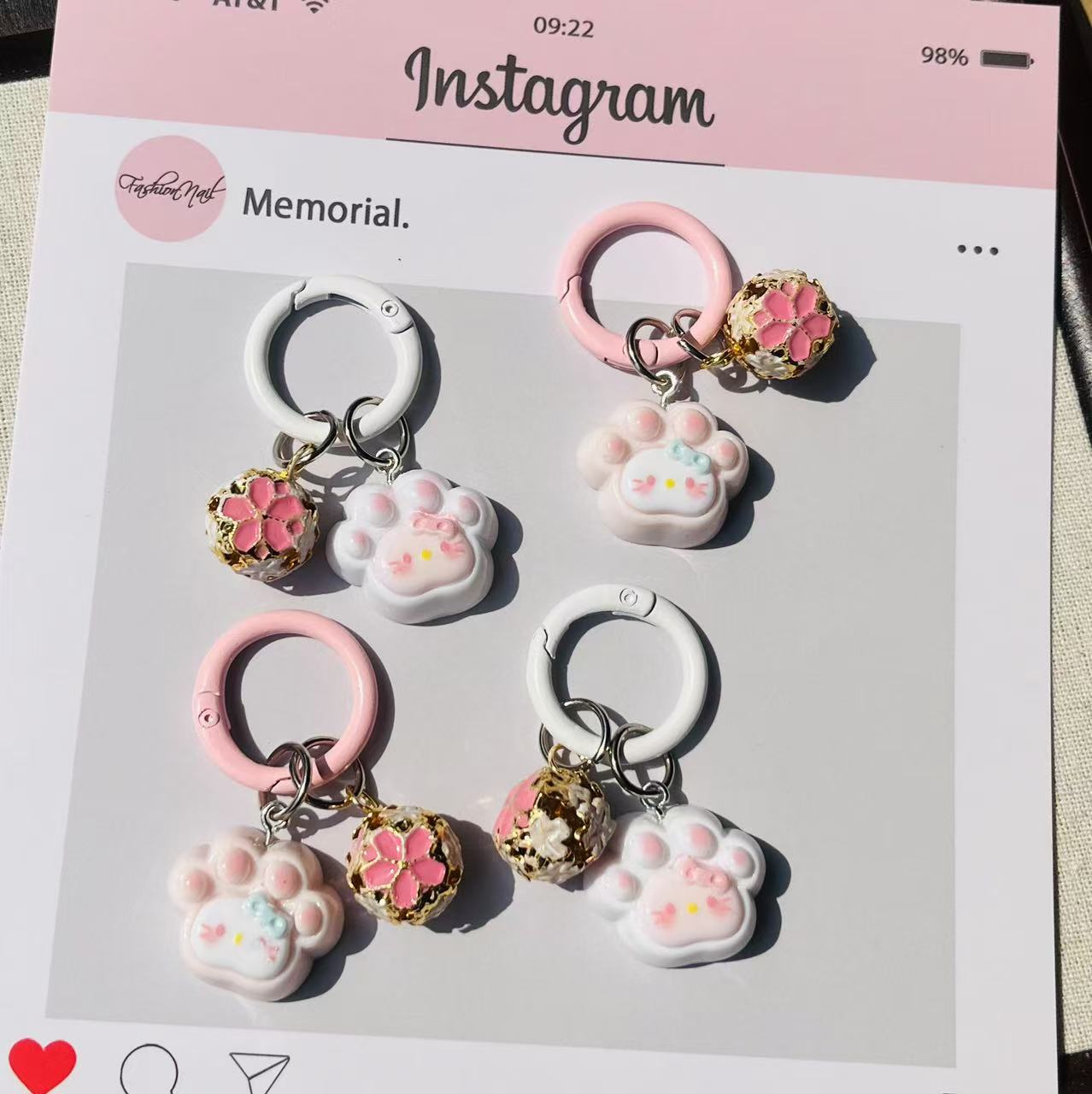 Cute Fun Meow Claw Claw Cute Cartoon Keychain Fun Bag Pendant Couple Girlfriend Accessories