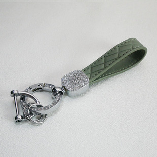 Korean Diamond-encrusted Car Keychain Pendant Creative Diamond-shaped Lattice Anti-drop Keychain Car Advanced Sense Small Gift
