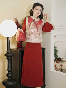 Autumn and Winter 2024 New Chinese Style National Style Young New Year Red Modified Thickened Cheongsam Vest dress Two-piece Set