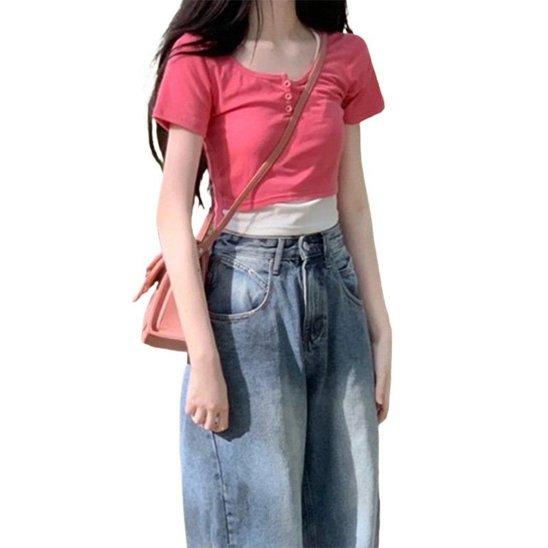 작은 남자는 달콤하고 매운 최고 여성 디자인 감각 틈새 짧은 짧은 소매 티셔츠 여름 뜨거운 소녀 bm 스타일 가짜 두 조각을 착용