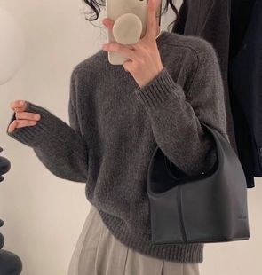 2024 autumn and winter new small saddle shoulder sweater women's velvet sweater thickened loose sweater pullover all-matching